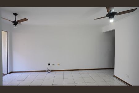 Apartamento para alugar com 82m², 3 quartos e 1 vagaSala