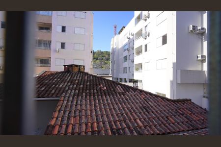 Apartamento para alugar com 82m², 3 quartos e 1 vagaSuite - vista