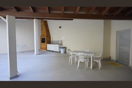 Apartamento para alugar com 82m², 3 quartos e 1 vagaÁrea comum 