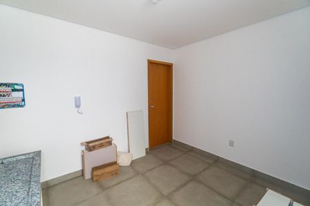Sala/Cozinha de kitnet/studio para alugar com 1 quarto, 32m² em Jardim Oriental, São Paulo