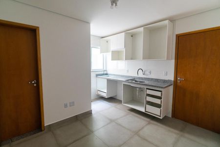 Sala/Cozinha de apartamento para alugar com 1 quarto, 32m² em Jardim Oriental, São Paulo