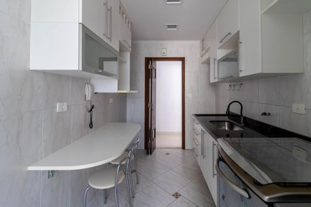 Apartamento para alugar com 76m², 2 quartos e 1 vagaCozinha