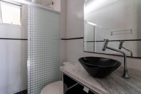 Apartamento para alugar com 76m², 2 quartos e 1 vagaBanheiro