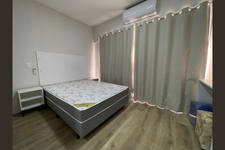 Apartamento à venda com 25m², 1 quarto e 1 vaga Apartamento à venda com 25m², 1 quarto e 1 vagaStudio