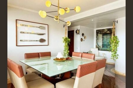 Apartamento à venda com 178m², 4 quartos e 2 vagasCozinha