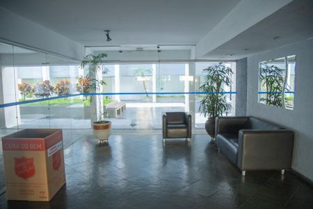 Apartamento à venda com 96m², 2 quartos e 1 vagaHall de entrada