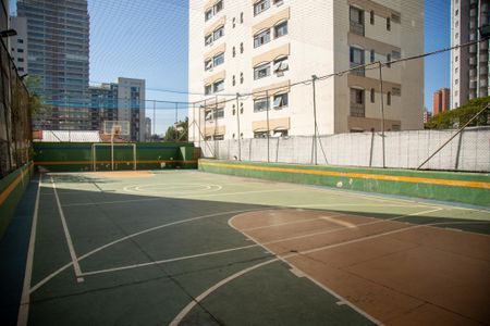 Apartamento à venda com 96m², 2 quartos e 1 vagaÁrea comum