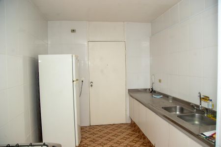 Apartamento à venda com 96m², 2 quartos e 1 vagaCozinha