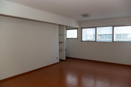 Apartamento à venda com 96m², 2 quartos e 1 vagaSala