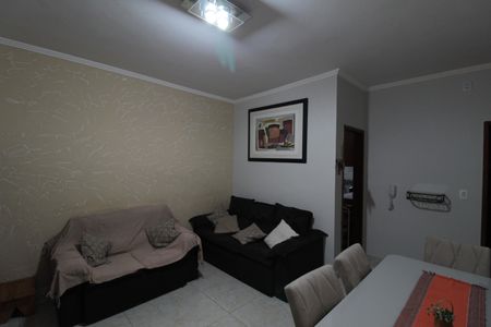 Apartamento à venda com 77m², 3 quartos e 1 vagaSala