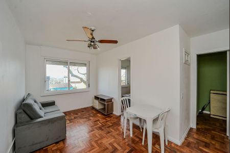 Sala de apartamento para alugar com 1 quarto, 45m² em Vila Jardim, Porto Alegre