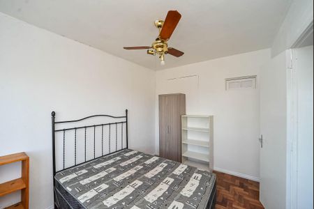 Quarto de apartamento para alugar com 1 quarto, 45m² em Vila Jardim, Porto Alegre