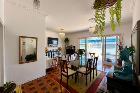 Apartamento à venda com 172m², 3 quartos e 1 vaga Apartamento à venda com 172m², 3 quartos e 1 vagaSala