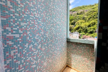 Apartamento à venda com 172m², 3 quartos e 1 vaga Apartamento à venda com 172m², 3 quartos e 1 vagaSacada