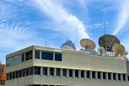 Apartamento à venda com 172m², 3 quartos e 1 vaga Apartamento à venda com 172m², 3 quartos e 1 vagaVista Sacada