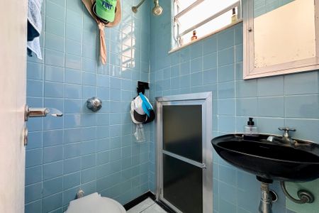 Apartamento à venda com 172m², 3 quartos e 1 vaga Apartamento à venda com 172m², 3 quartos e 1 vagaBanheiro