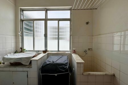 Apartamento à venda com 172m², 3 quartos e 1 vaga Apartamento à venda com 172m², 3 quartos e 1 vagaÁrea de Serviço