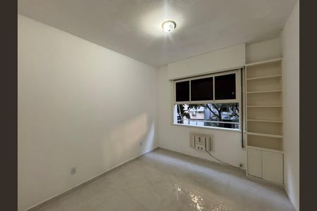 Apartamento à venda com 121m², 3 quartos e 1 vagaQuarto 1