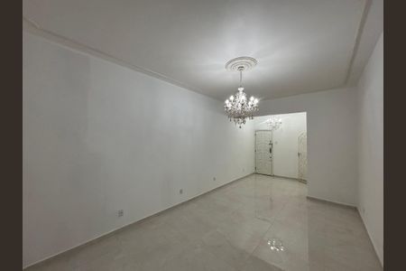 Apartamento à venda com 121m², 3 quartos e 1 vagaSala