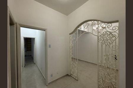 Apartamento à venda com 121m², 3 quartos e 1 vagaCorredores