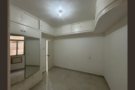 Apartamento à venda com 121m², 3 quartos e 1 vagaQuarto 2