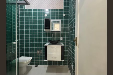 Apartamento à venda com 121m², 3 quartos e 1 vagaBanheiro social