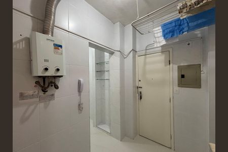 Apartamento à venda com 121m², 3 quartos e 1 vagaÁrea de serviço