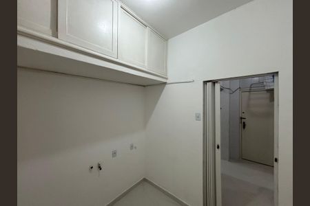 Apartamento à venda com 121m², 3 quartos e 1 vagaÁrea de serviço - quarto