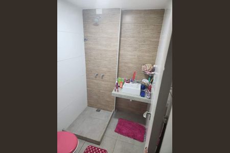 Casa à venda com 153m², 3 quartos e 1 vaga