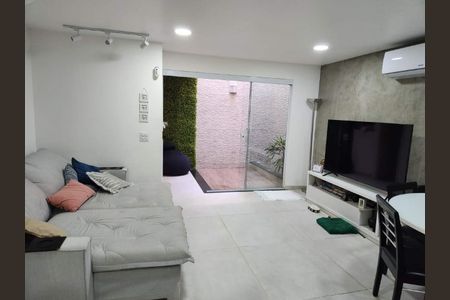 Casa à venda com 153m², 3 quartos e 1 vaga