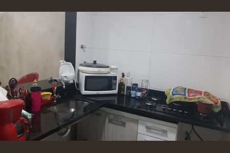 Casa à venda com 153m², 3 quartos e 1 vaga