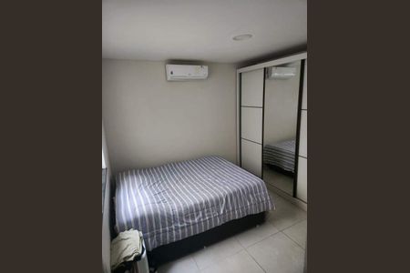 Casa à venda com 153m², 3 quartos e 1 vaga