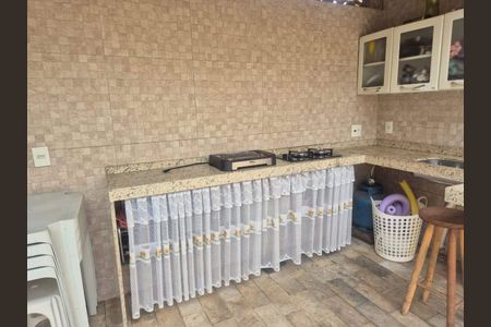 Casa à venda com 200m², 5 quartos e 2 vagas