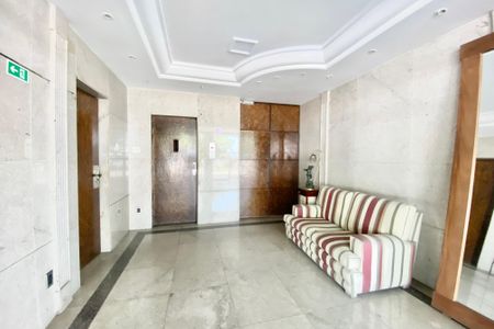 Apartamento à venda com 390m², 4 quartos e 1 vagaHall de entrada