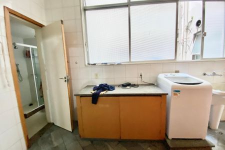 Apartamento à venda com 390m², 4 quartos e 1 vagaÁrea de Serviço