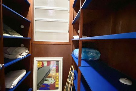 Apartamento à venda com 390m², 4 quartos e 1 vagaCloset