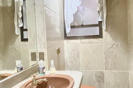 Apartamento à venda com 390m², 4 quartos e 1 vagaLavabo