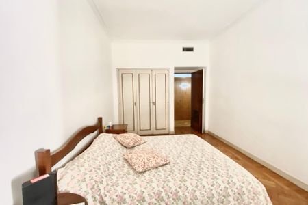 Apartamento à venda com 390m², 4 quartos e 1 vagaQuarto 2