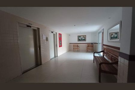 Apartamento à venda com 51m², 1 quarto e sem vaga