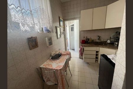 Apartamento à venda com 98m², 2 quartos e sem vaga