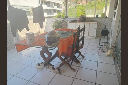 Apartamento à venda com 100m², 2 quartos e sem vaga
