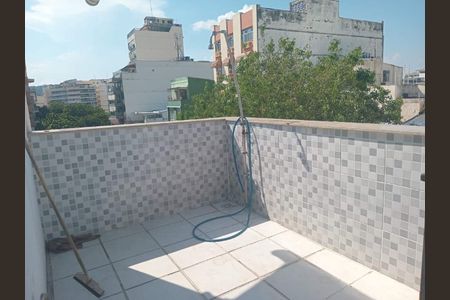 Apartamento à venda com 100m², 2 quartos e sem vaga