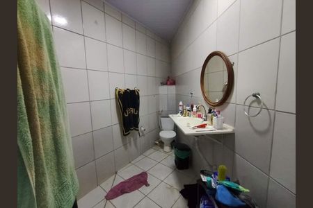 Casa à venda com 105m², 2 quartos e sem vaga