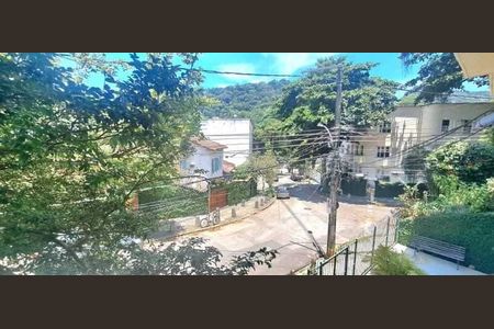 Apartamento à venda com 69m², 2 quartos e sem vaga