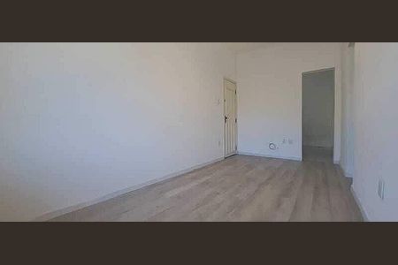 Apartamento à venda com 69m², 2 quartos e sem vaga