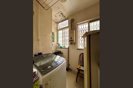 Apartamento à venda com 95m², 3 quartos e sem vaga Apartamento à venda com 95m², 3 quartos e sem vagaÁrea de serviço