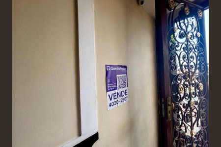 Apartamento à venda com 95m², 3 quartos e sem vaga Apartamento à venda com 95m², 3 quartos e sem vagaPlaca