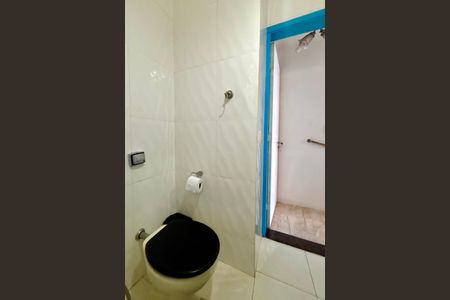 Apartamento à venda com 95m², 3 quartos e sem vaga Apartamento à venda com 95m², 3 quartos e sem vagaLavabo