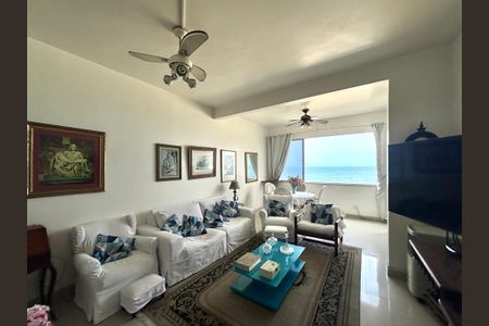 Apartamento à venda com 95m², 3 quartos e sem vaga Apartamento à venda com 95m², 3 quartos e sem vagaSala