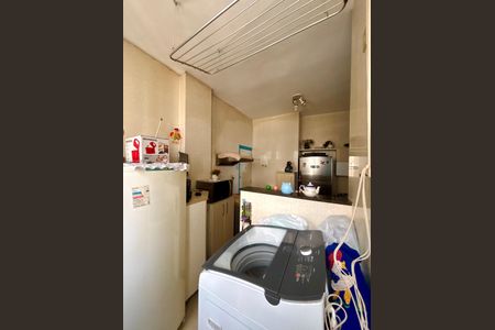 Apartamento à venda com 95m², 3 quartos e sem vaga Apartamento à venda com 95m², 3 quartos e sem vagaÁrea de serviço